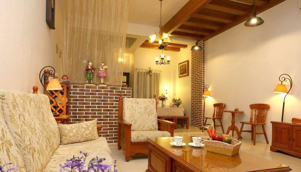 Victoria B&B Yilan Екстер'єр фото